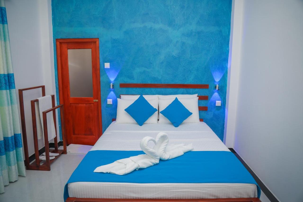Blue Berry Villa Hikkaduwa Kültér fotó